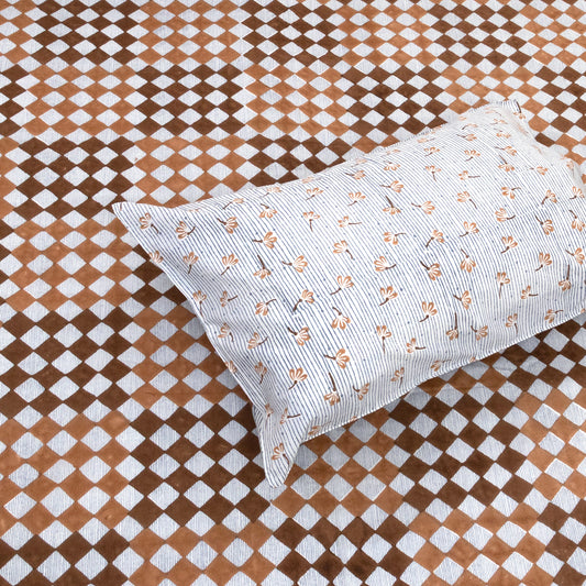 Geometric Square |hand block printed bedsheet| Double bed ,King size, Queen size | 210 TC Pure Cotton| Complementing pillow covers