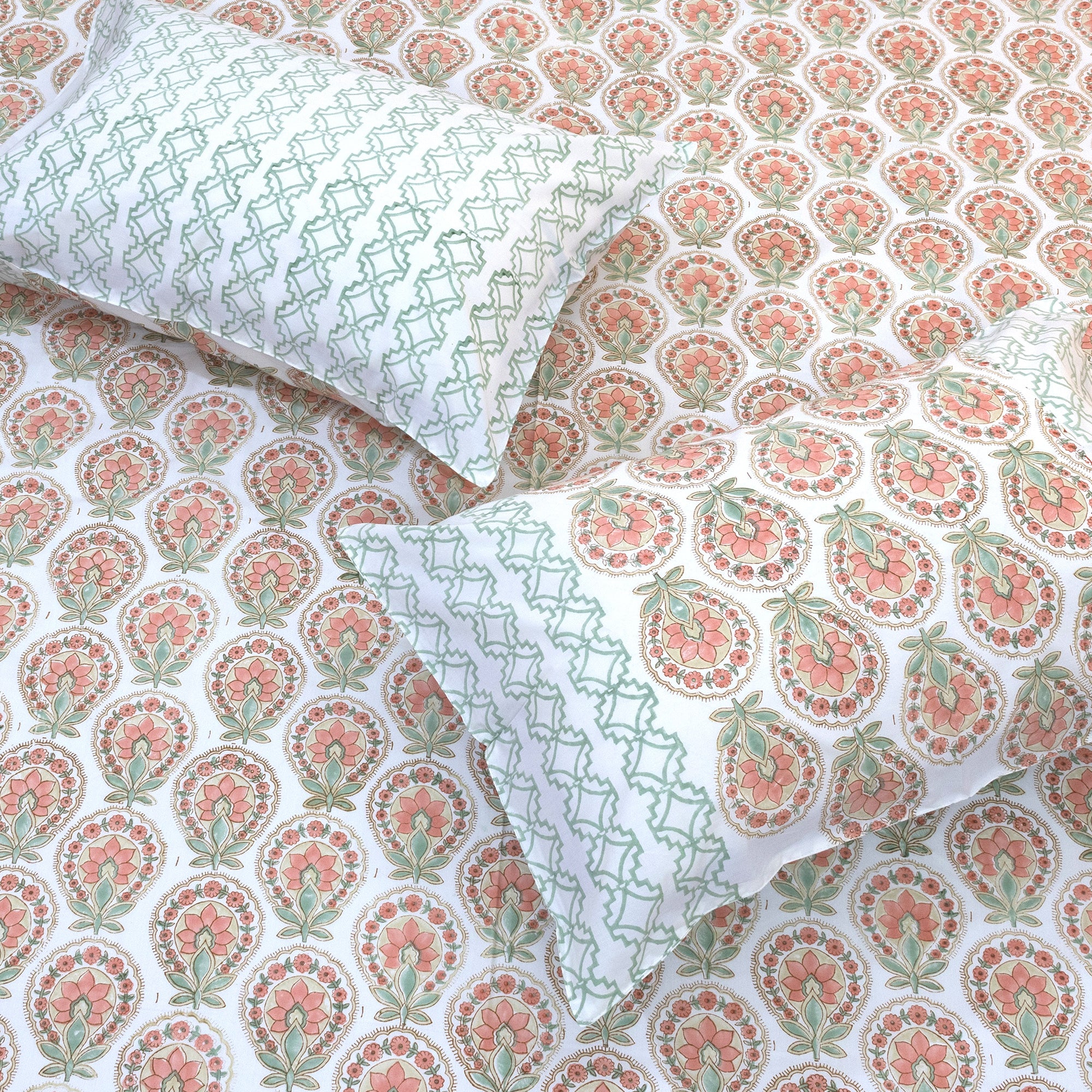 Peach Green White | Premium Bedsheet