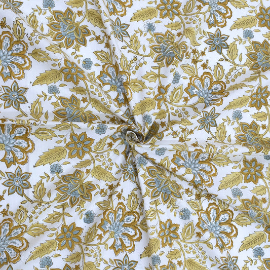 Autumn Leaves | 300TC Bedsheet | 2 Pillow Covers | Mulmul Cotton Quilt
