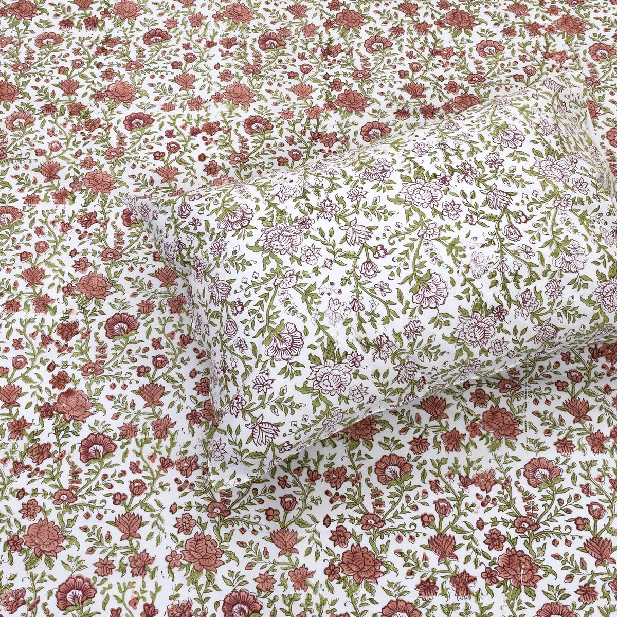 Rust Floral Spread| Premium Bedsheet