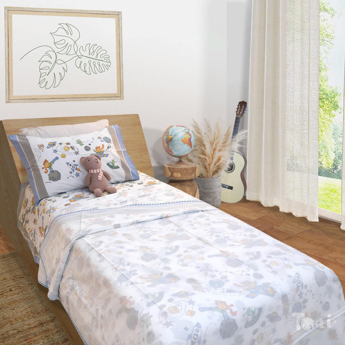 Space Boy | All- Season Bedding Set | Premium Bedsheet , Pillow Covers, Muslin Dohar