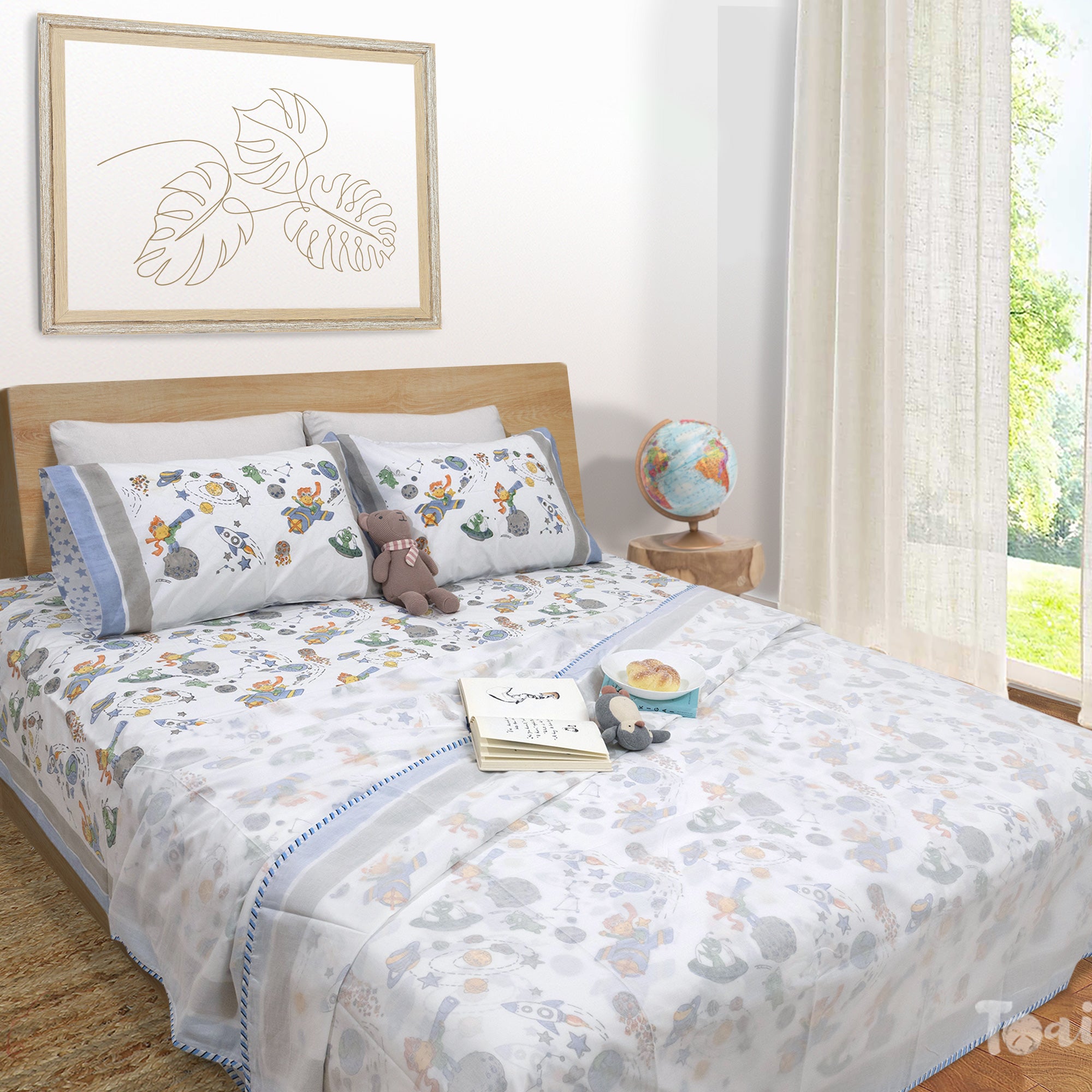 Space Boy | All- Season Bedding Set | Premium Bedsheet , Pillow Covers, Muslin Dohar
