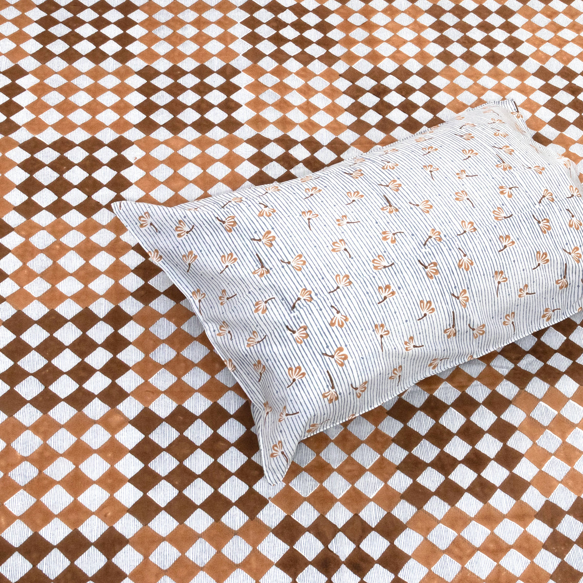 Geometric Square   | Premium Bedsheet