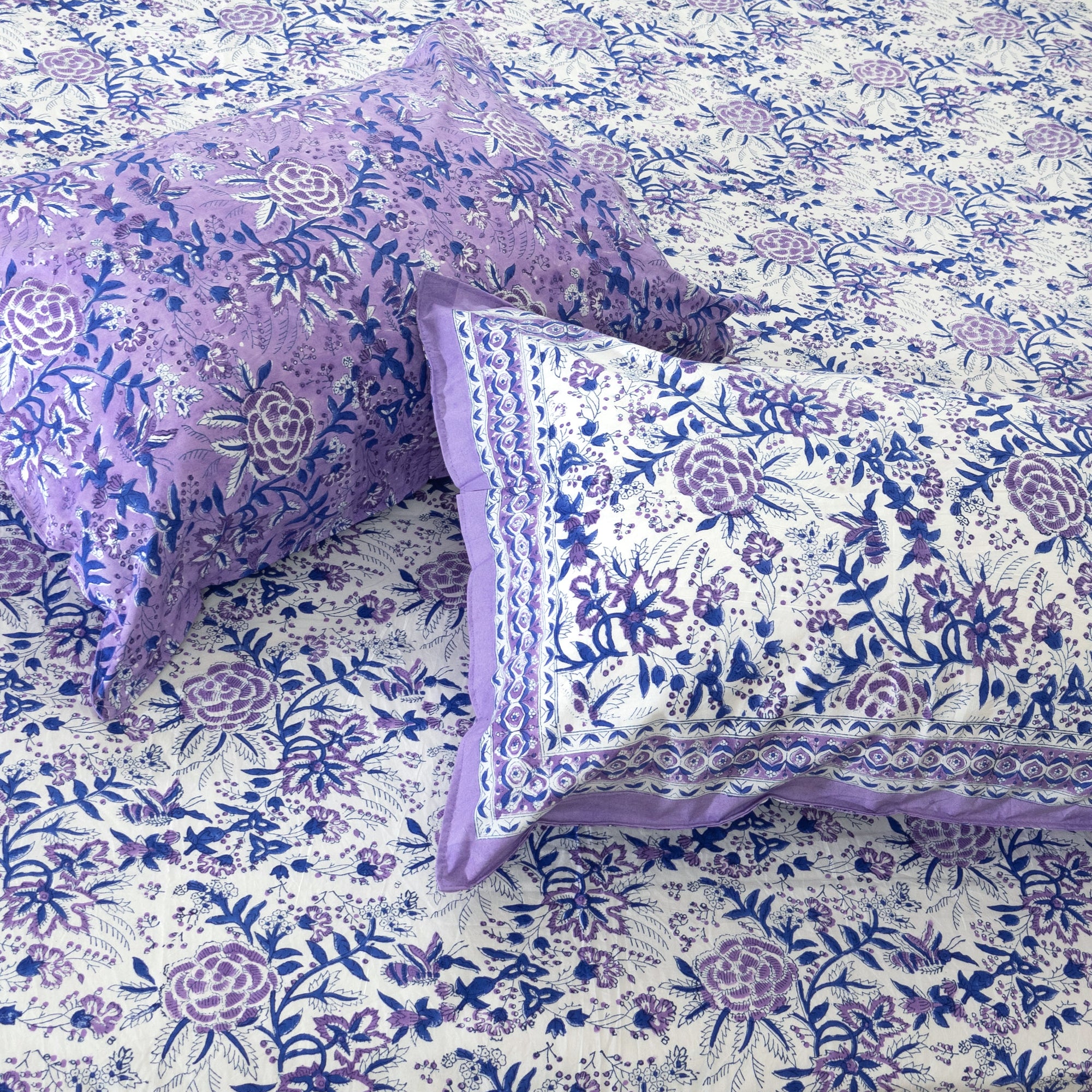 Jaipur Floral Print White Lavender Garden| Premium Bedsheet