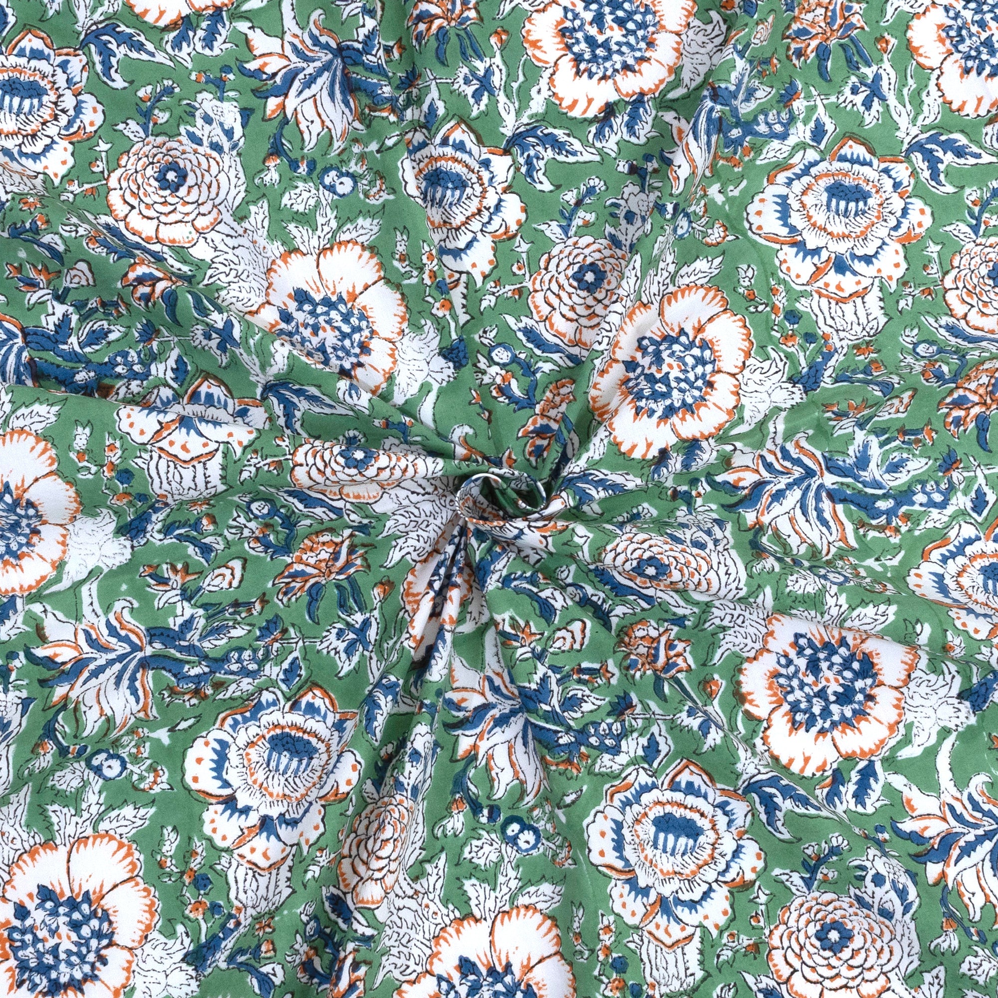 Messy Garden| Comforter Bedding Set | Premium Bedsheet , Pillow Covers, Quilt / Razai