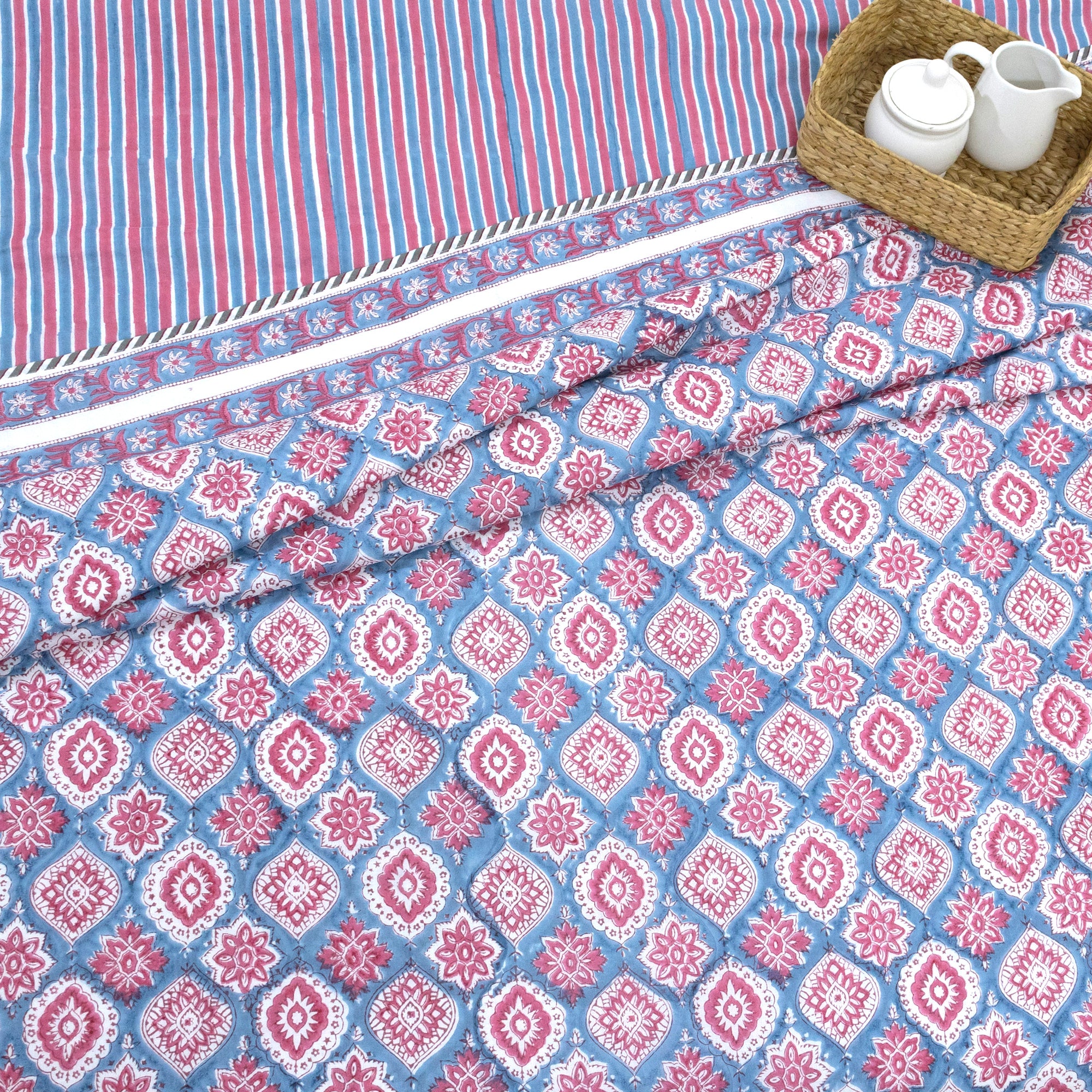 Small Red Motives on Blue | Dohar | Summer Blanket