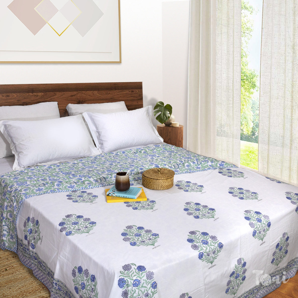 Mughal Floral Motif | Dohar | Summer Blanket