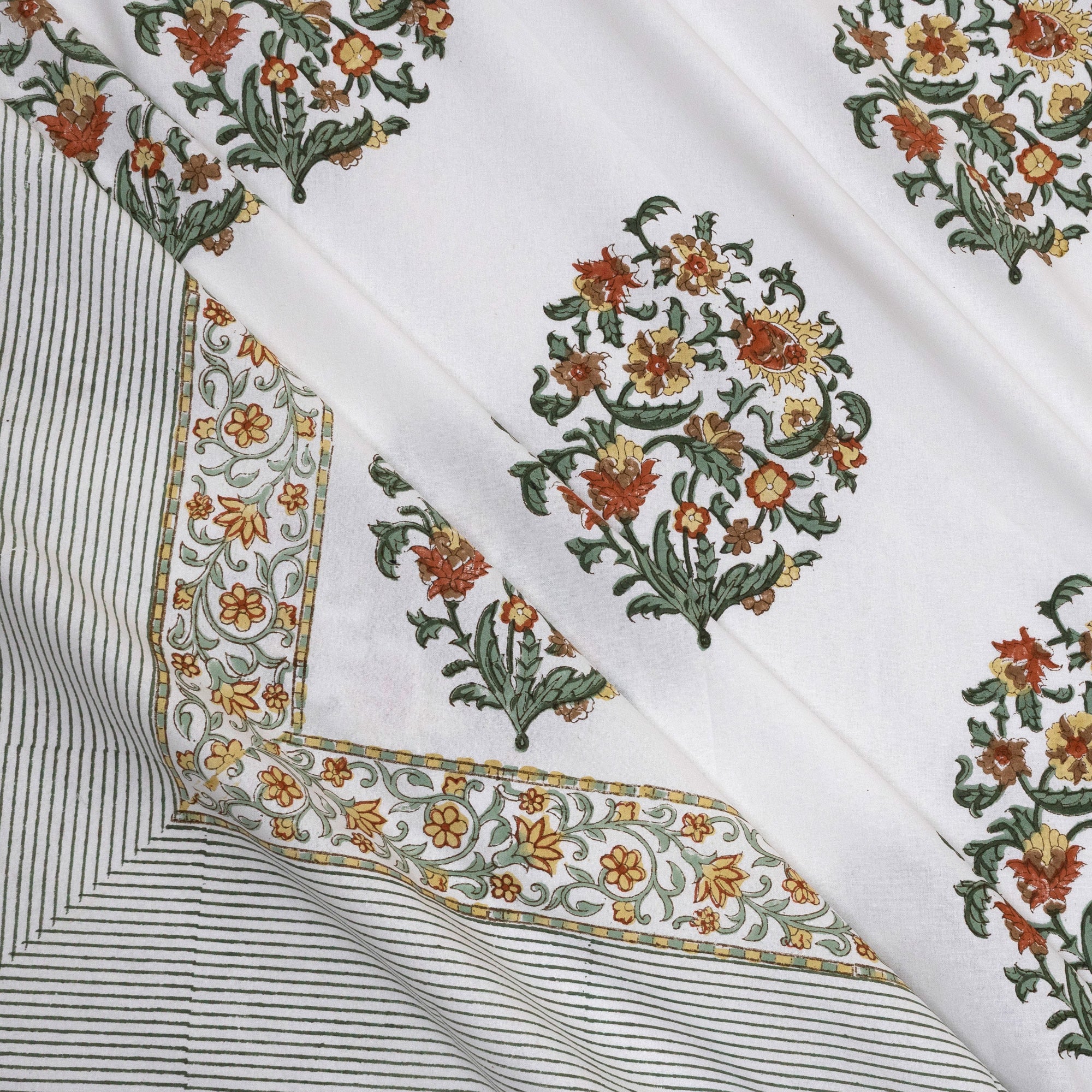Earthy Mugal Motif | Fine Quality Bedsheet