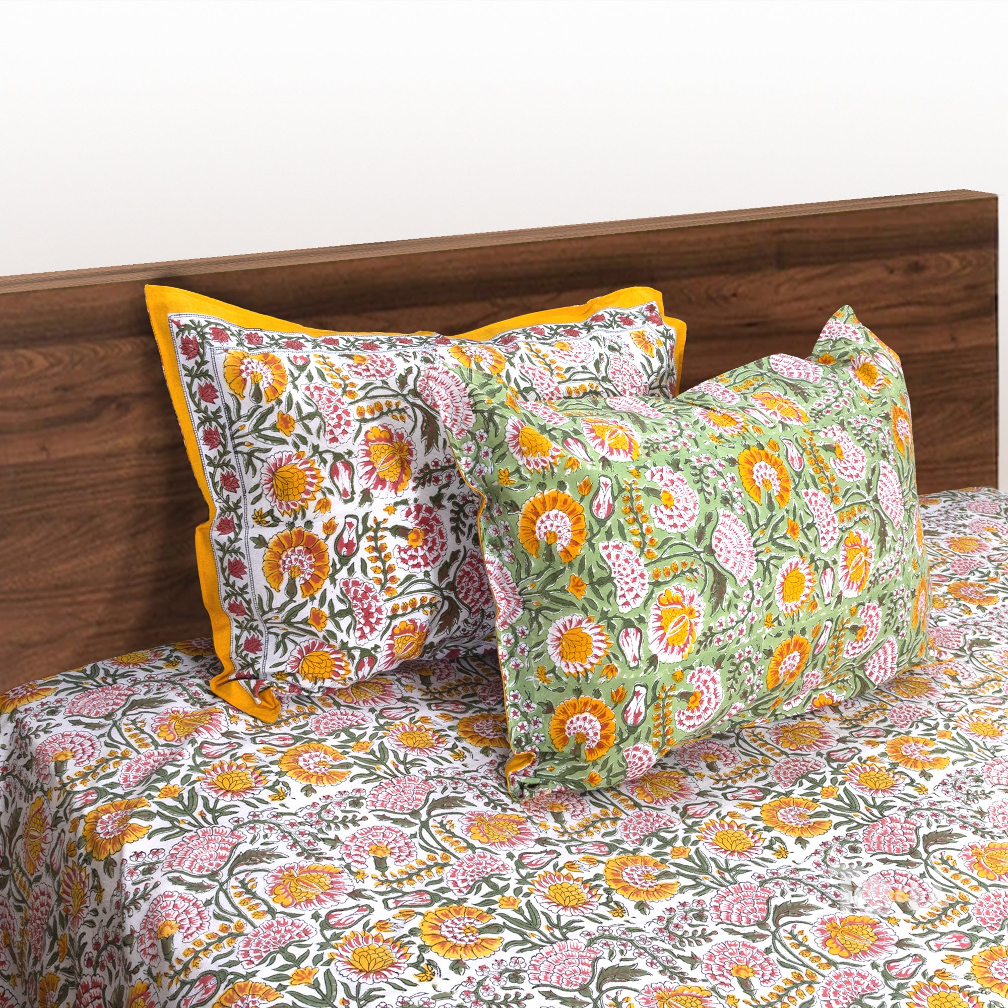 White Yellow Florals  | Fine Quality Bedsheet