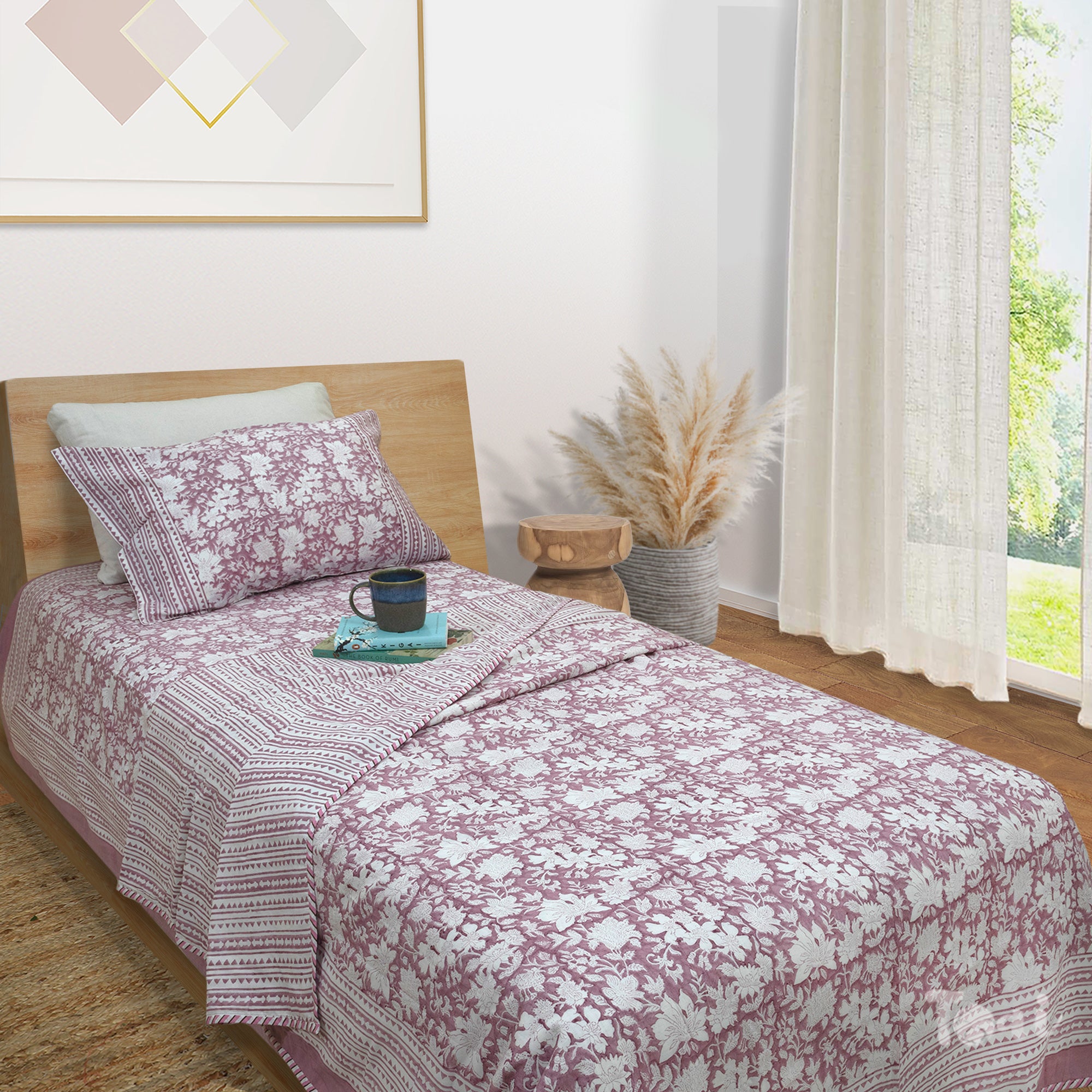 Vintage Pink| All- Season Bedding Set | Premium Bedsheet , Pillow Covers, Dohar