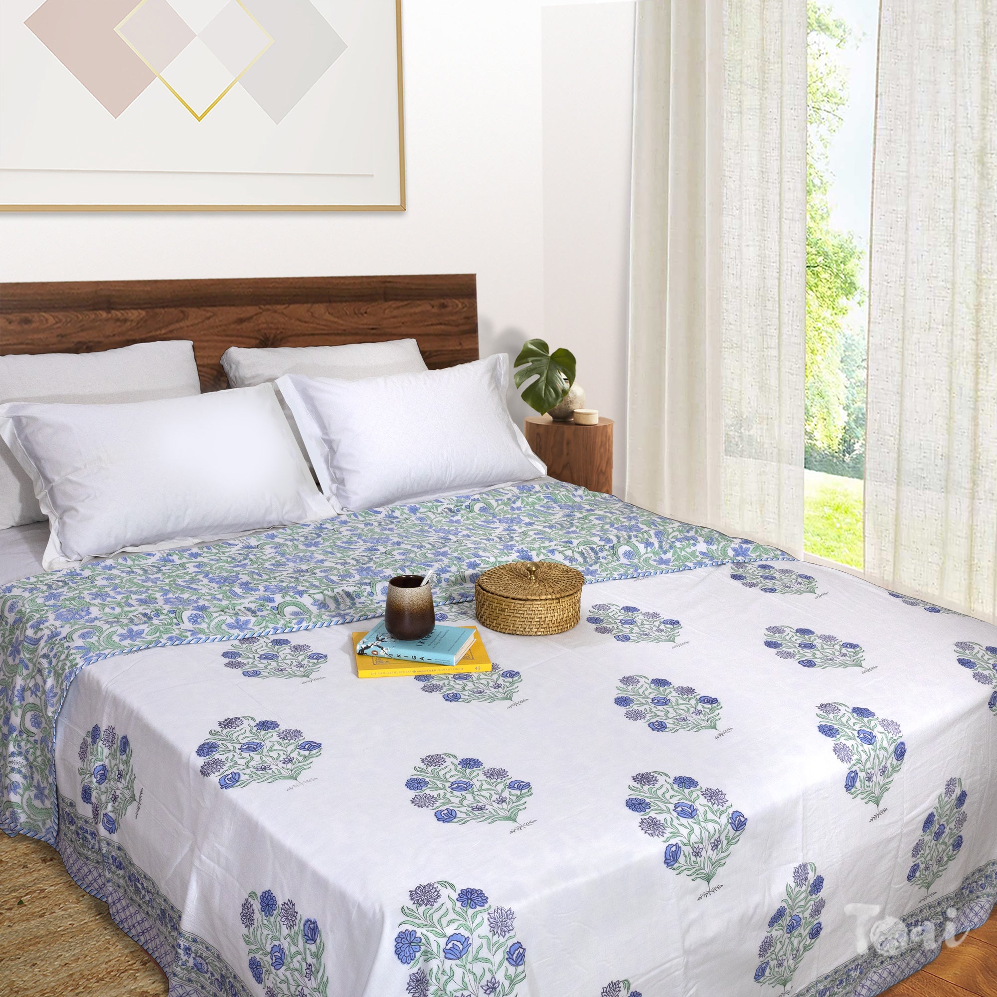 Mughal Floral Motif | Dohar | Summer Blanket