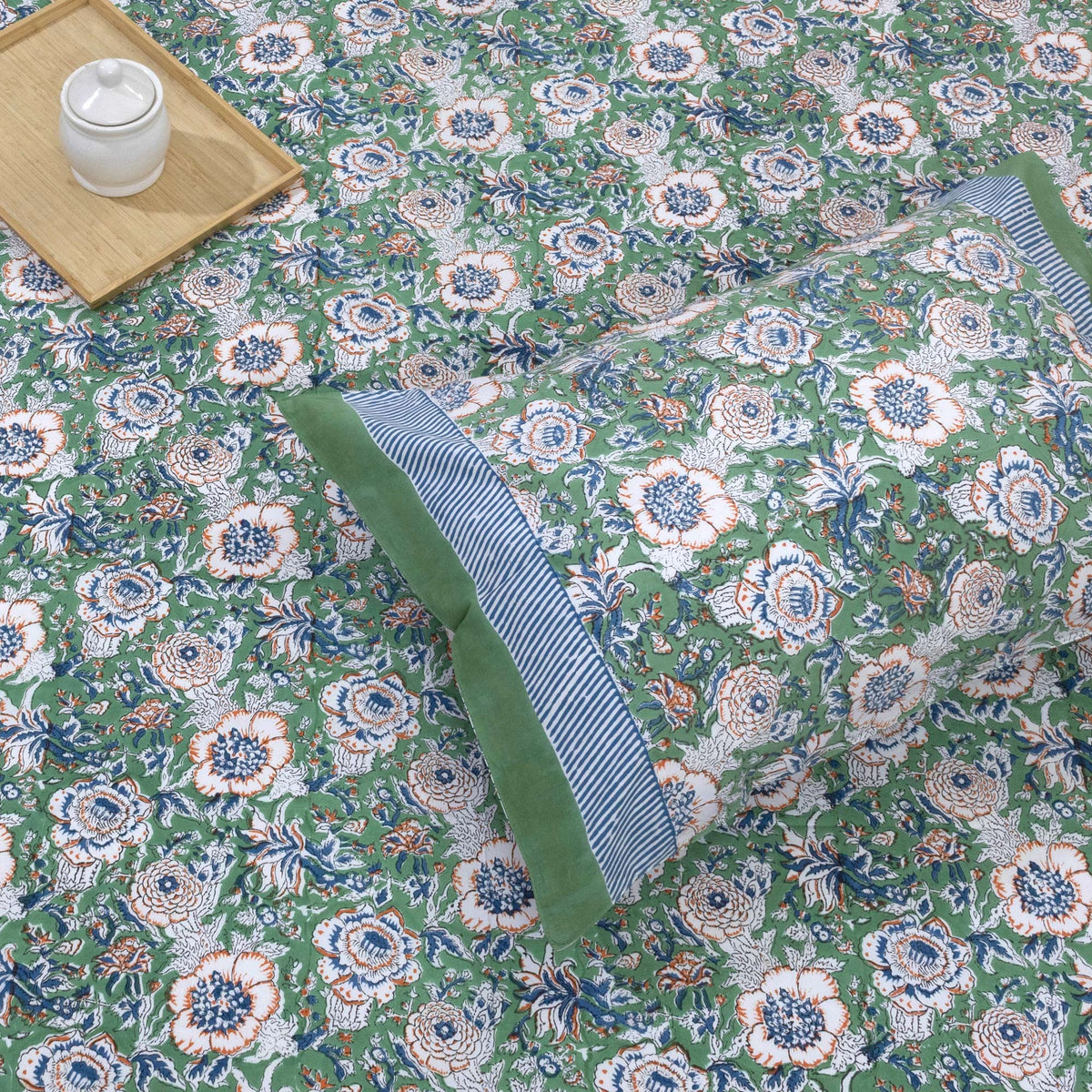 Messy Garden| Premium Bedsheet