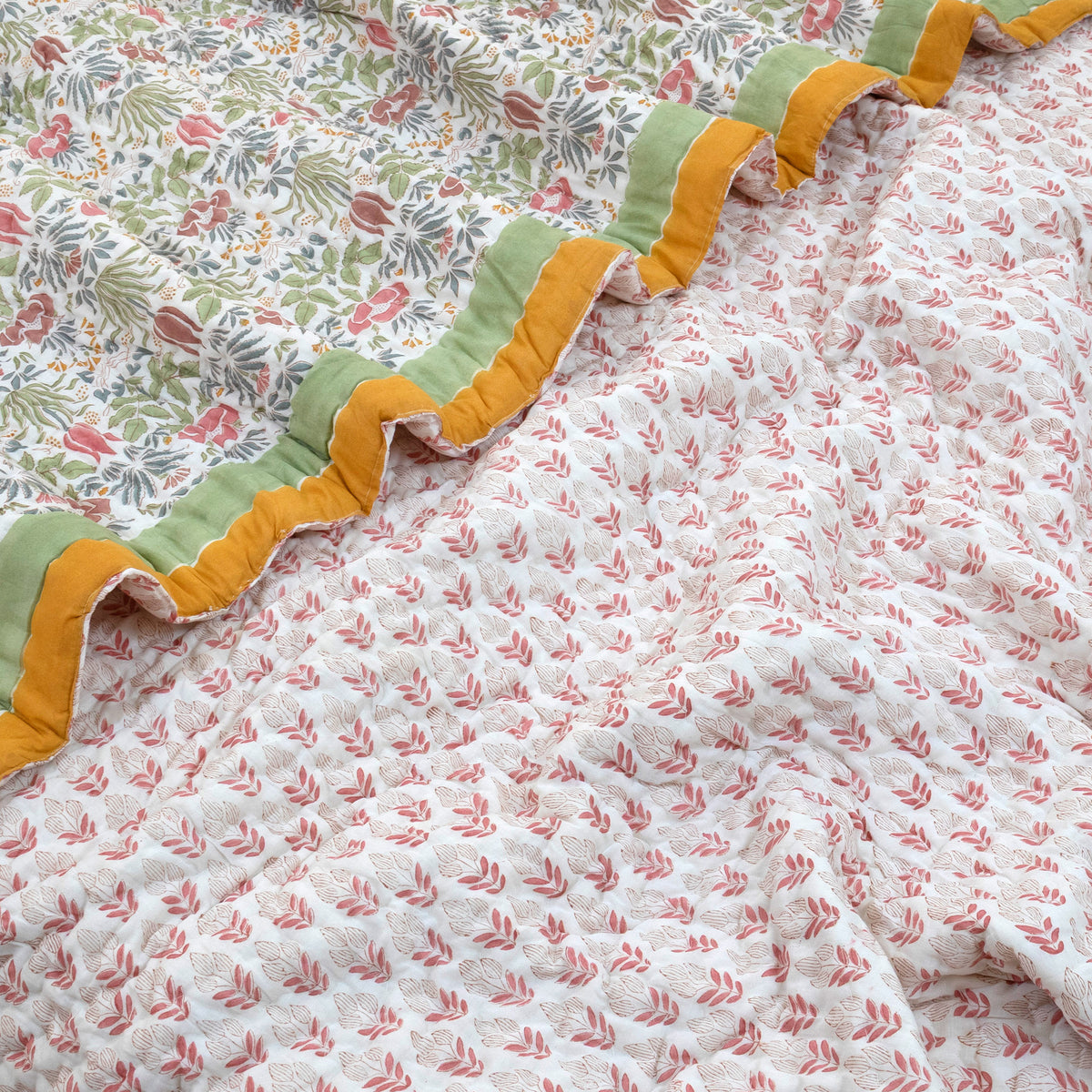 Spring Floral  |  Quilts | Razai | Comforter