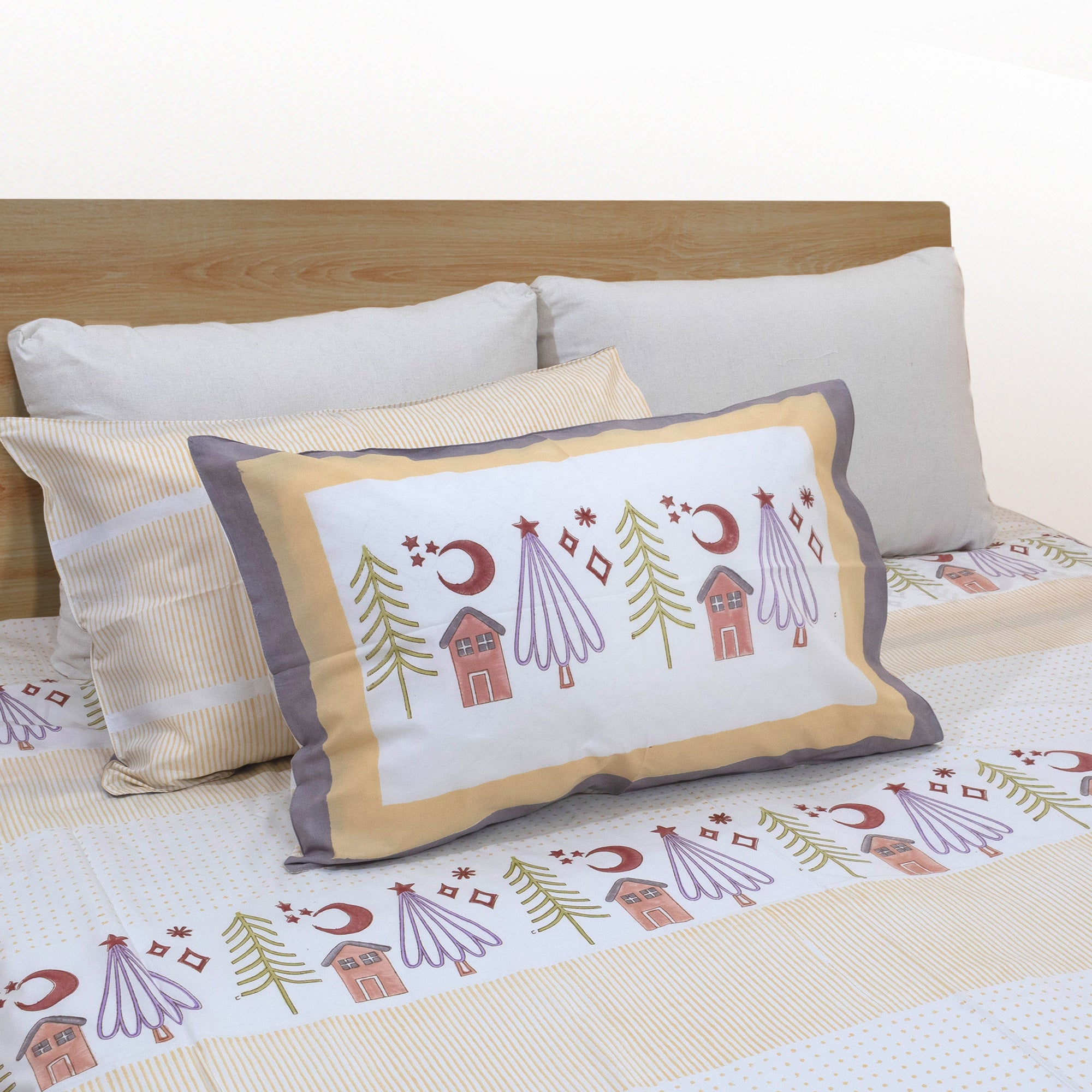 Yellow Polka |All- Season Bedding Set | Premium Bedsheet , Pillow Covers, Dohar