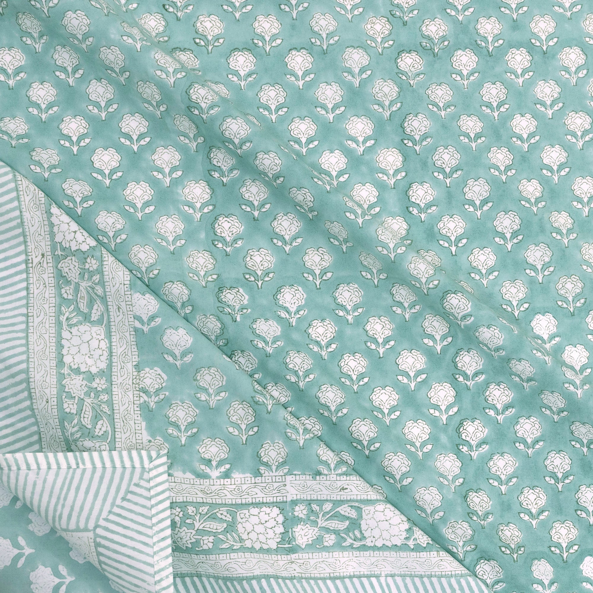 Cool Summer| Premium Bedsheet