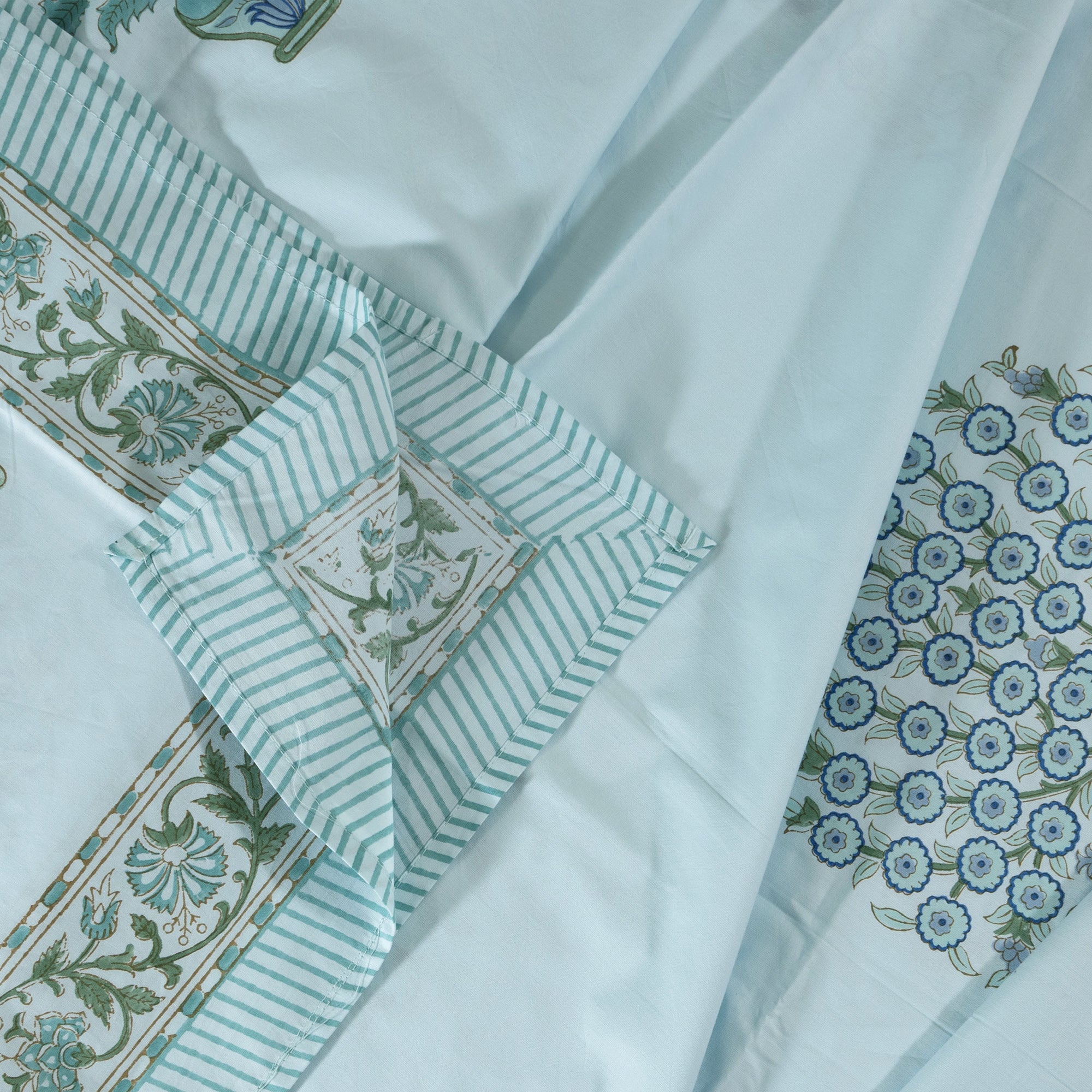 Bouquet on Light Blue | Premium Bedsheet