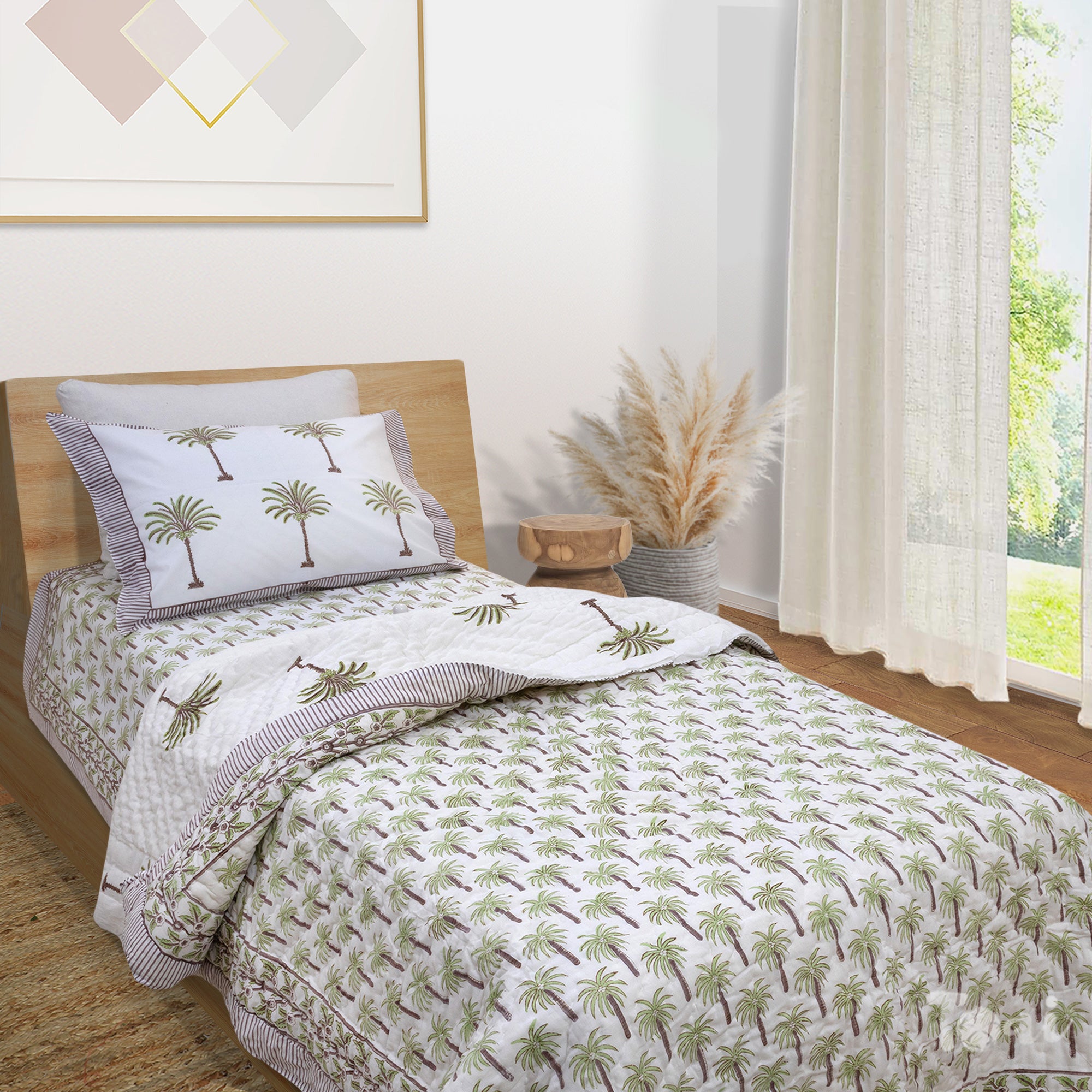 Palm Tree| Comforter Bedding Set | Premium Bedsheet , Pillow Covers, Quilt / Razai