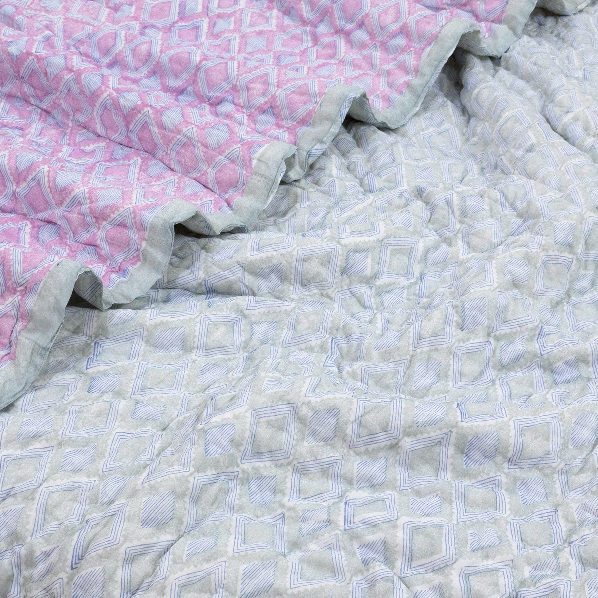 Geometric Pattern Blue Pink - Single Comforter