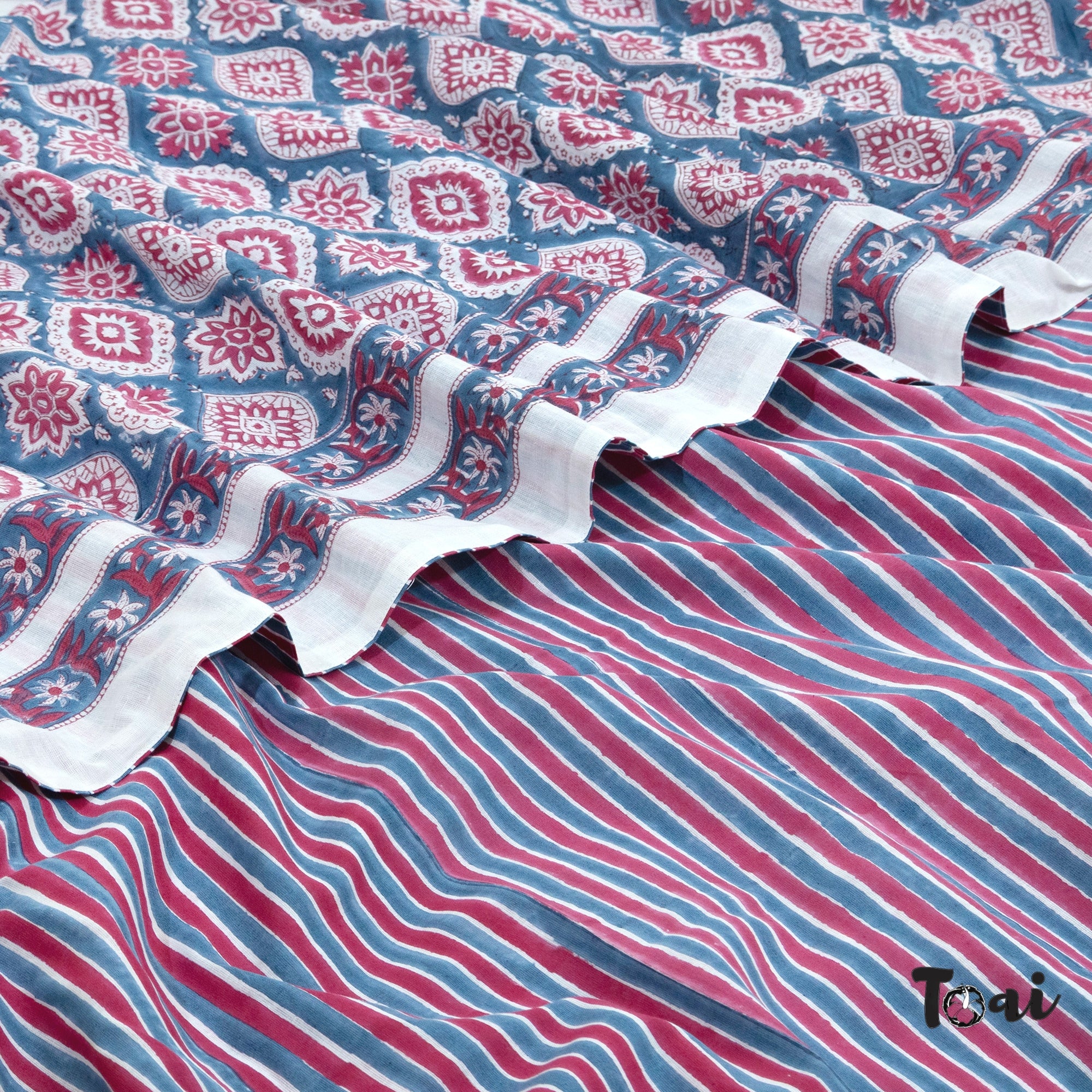 Spanish Villa Blue Red| Quilt Duvet Cover with Pillow Covers