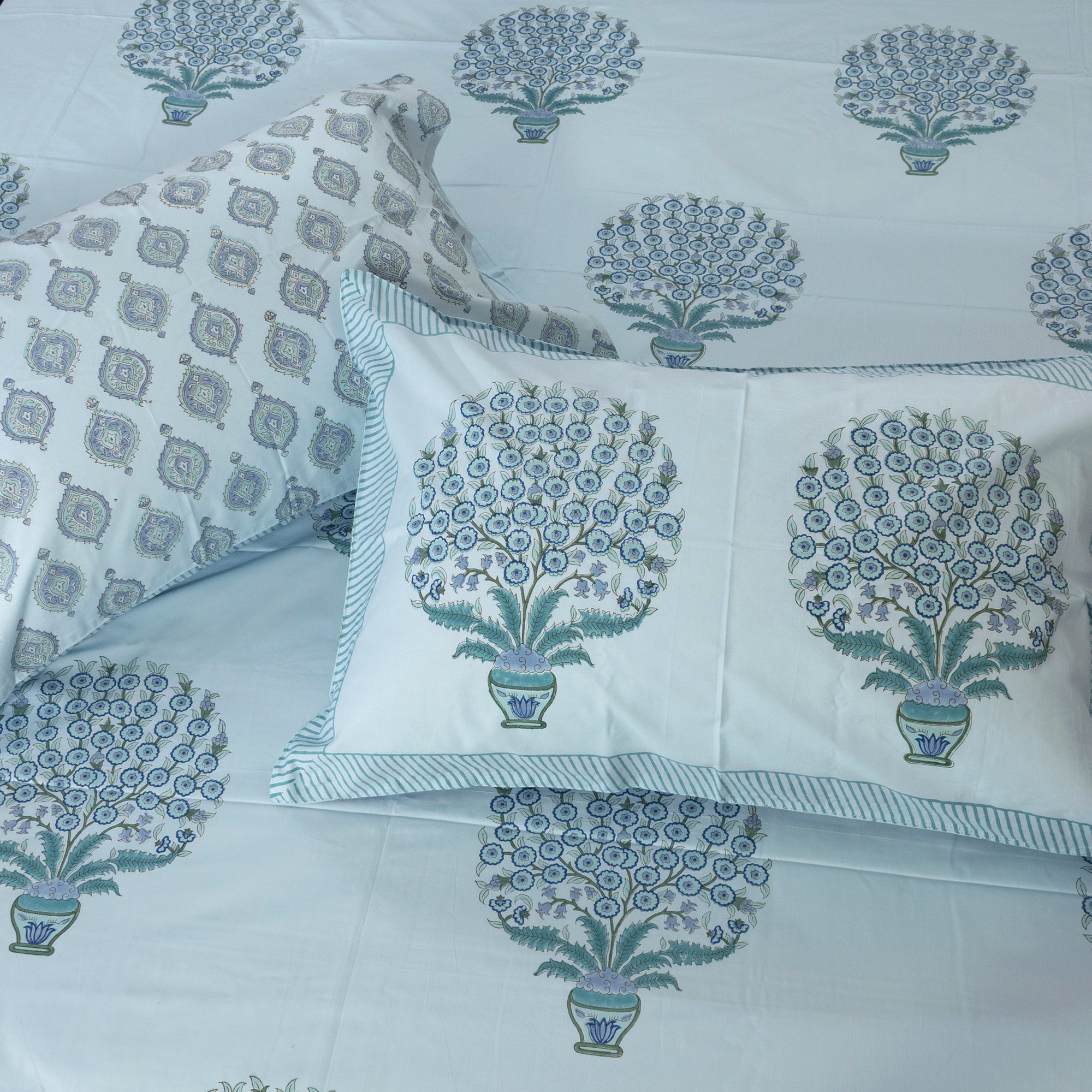 Bouquet on Light Blue | Premium Bedsheet
