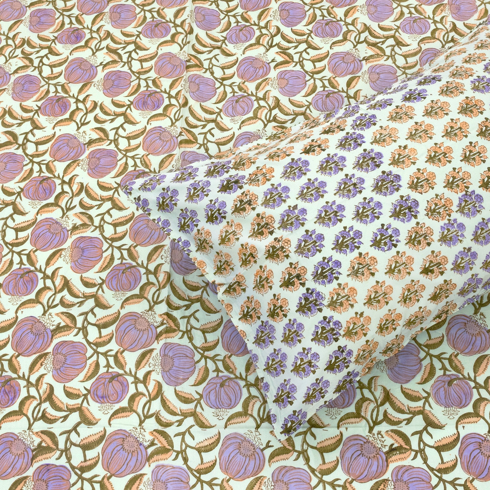 Royal Moments | Premium Bedsheet