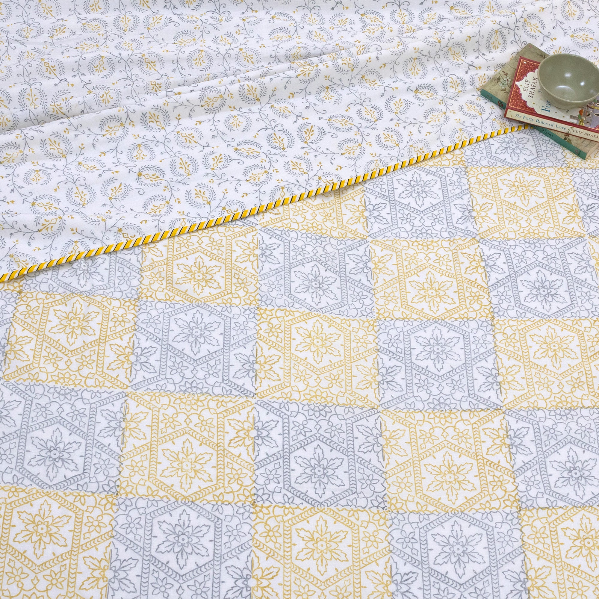 Yellow Grey Jharokha | Dohar | Summer Blanket