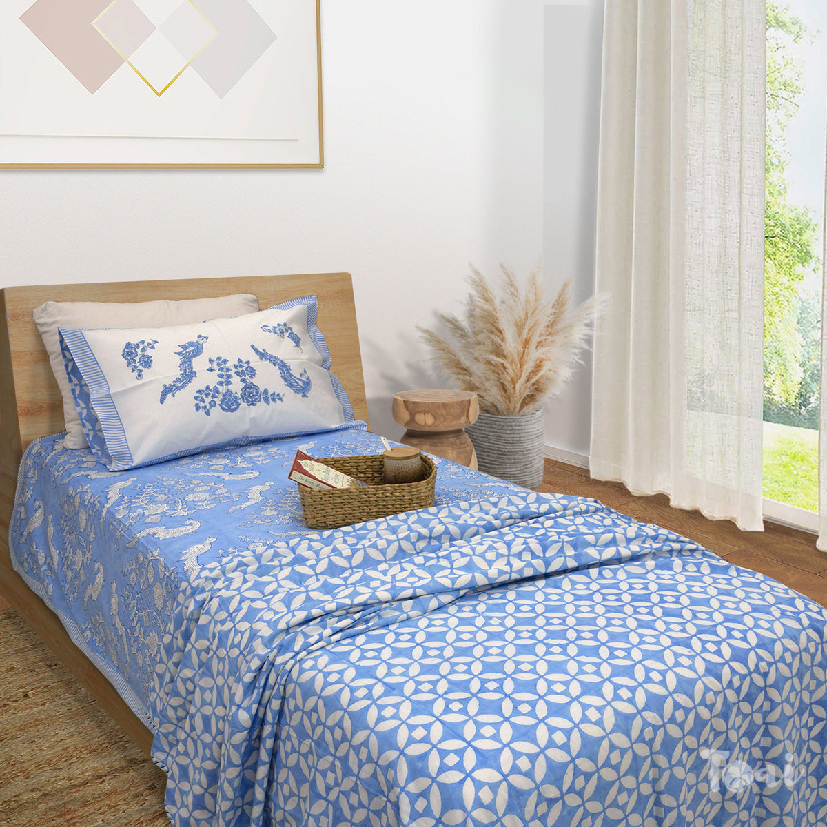 Blue Bird| All- Season Bedding Set | Premium Bedsheet , Pillow Covers, Dohar