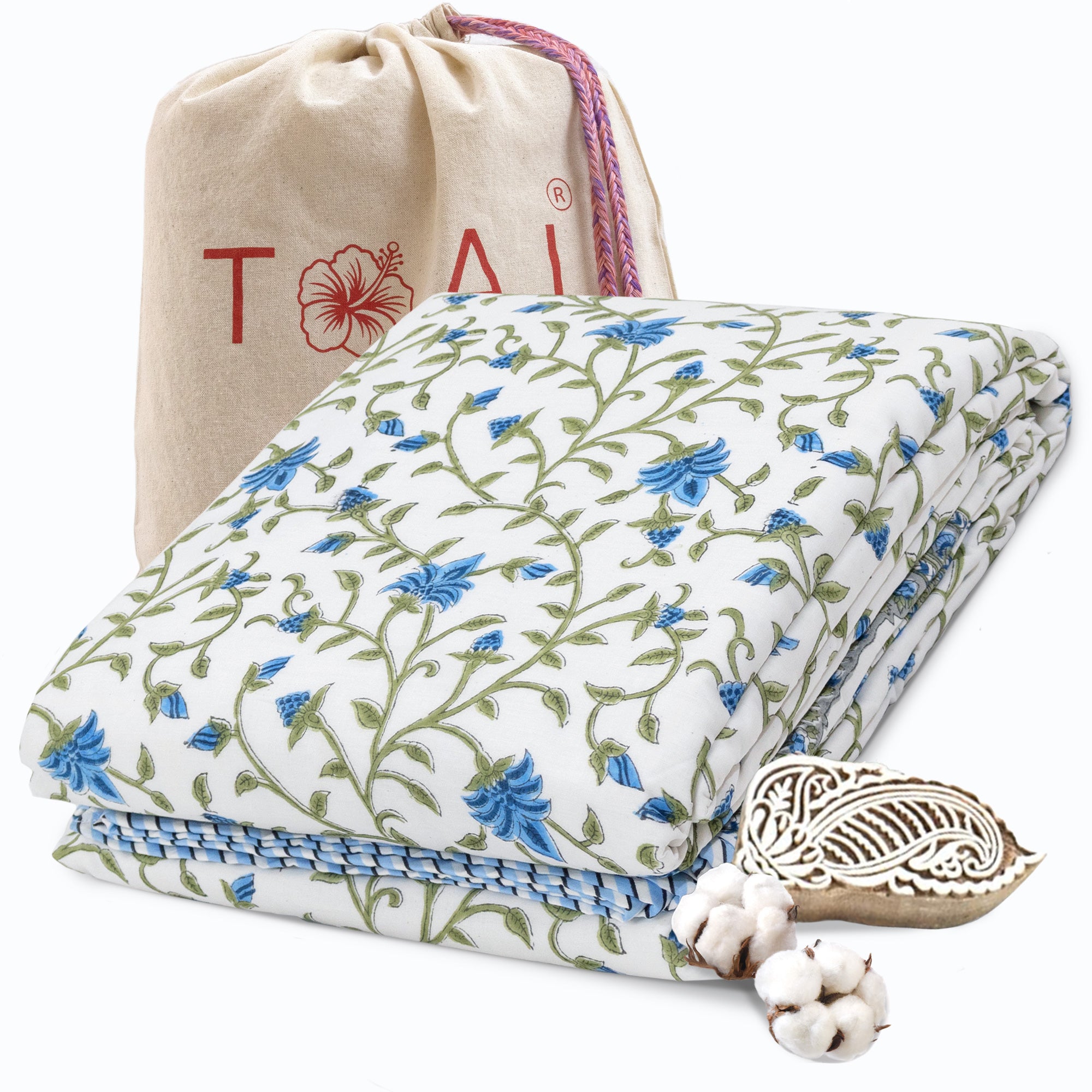 White Blue Florals |All- Season Bedding Set | Fine Quality Bedsheet, Pillow Covers, Dohar