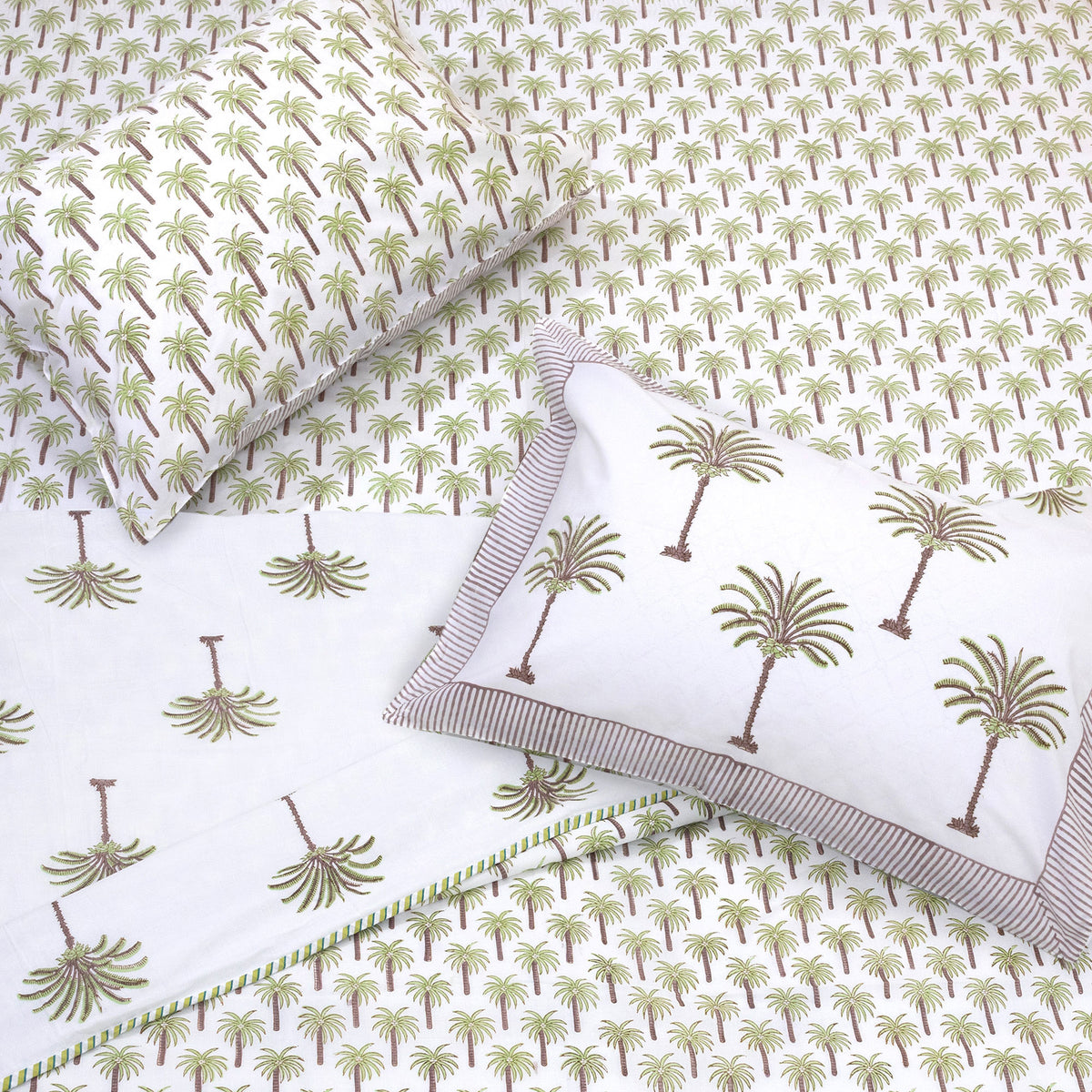 Palm Tree |All- Season Bedding Set | Premium Bedsheet , Pillow Covers, Dohar