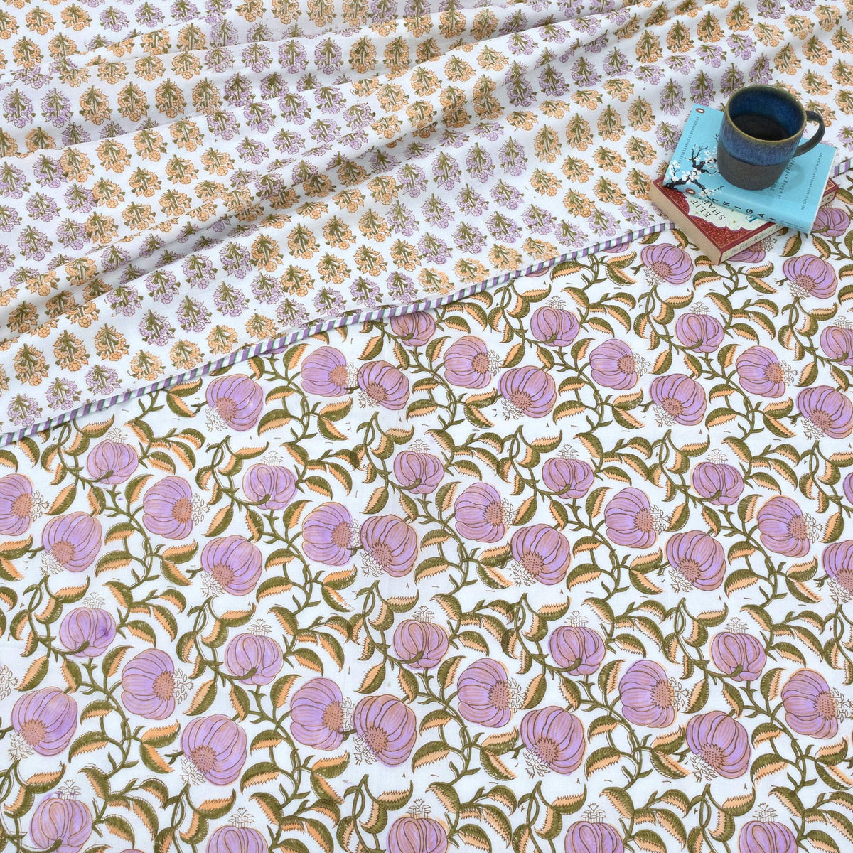 Round Flowers & Leaves | Dohar | Summer Blanket
