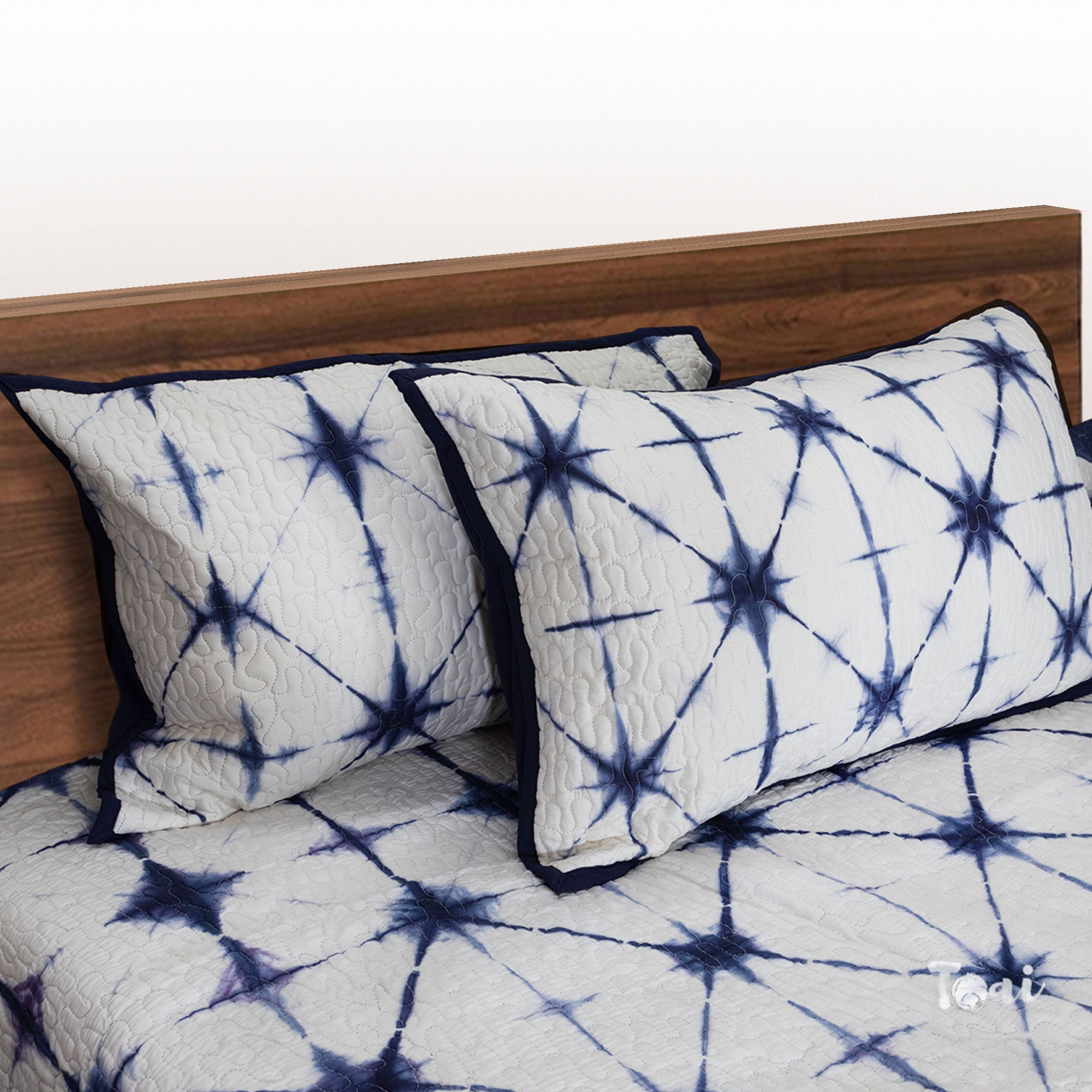 Indigo Geometry| Quilted Bed cover |Shibori, Tie-&-Die|Double Bed- Queen Size| Premium Mulmul Cotton| Organic Cotton Sheet Filling |Complementing pillow covers