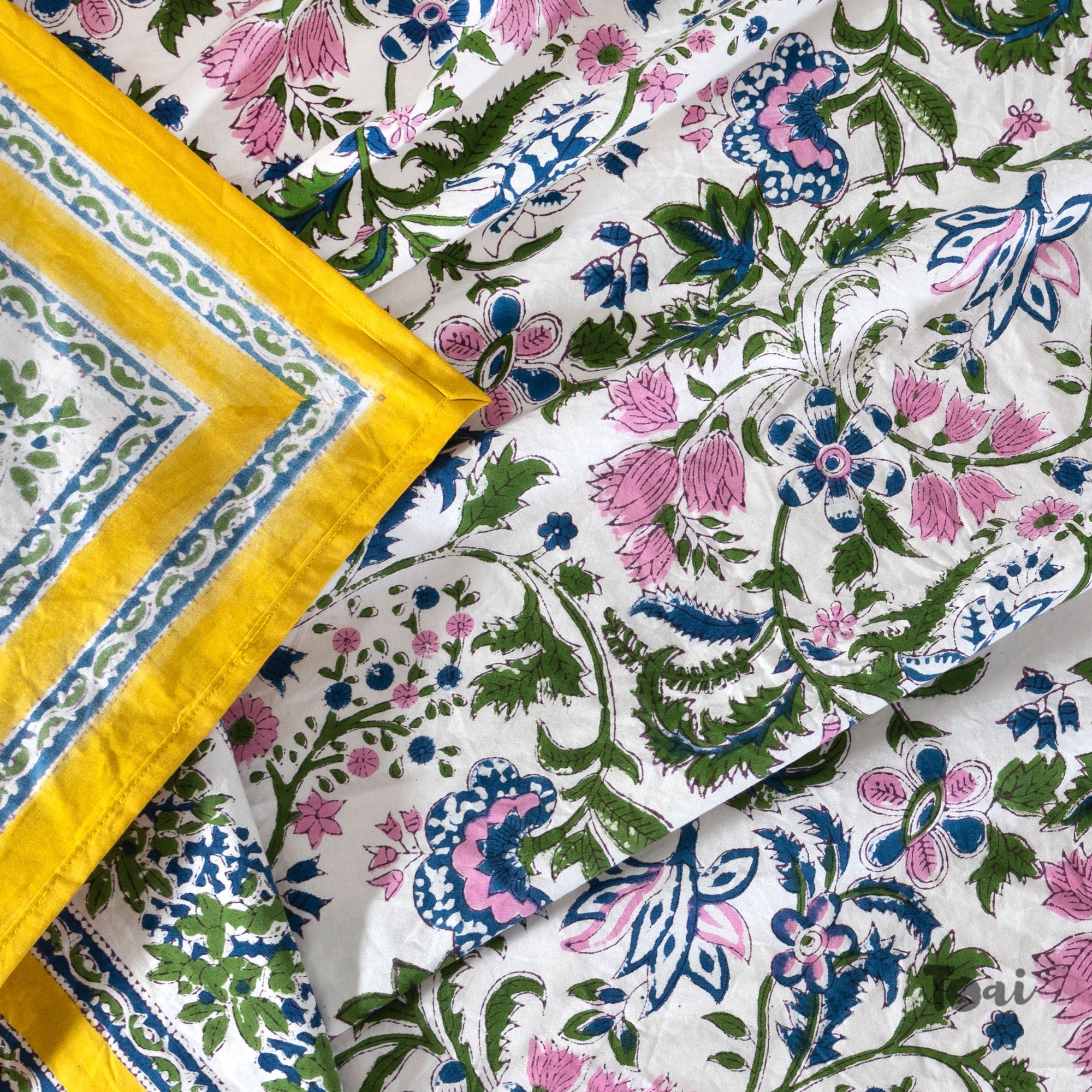 Jaipur Floral Print Florals On White | Premium Bedsheet